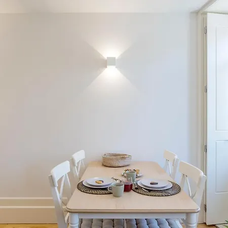 Cosy Flat Near Douro Porto